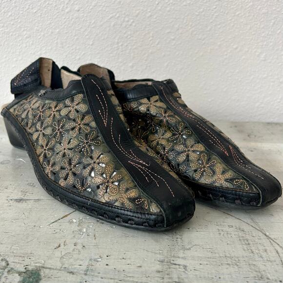 PIKOLINOS Black and Gold Floral Mules - Picture 8 of 14